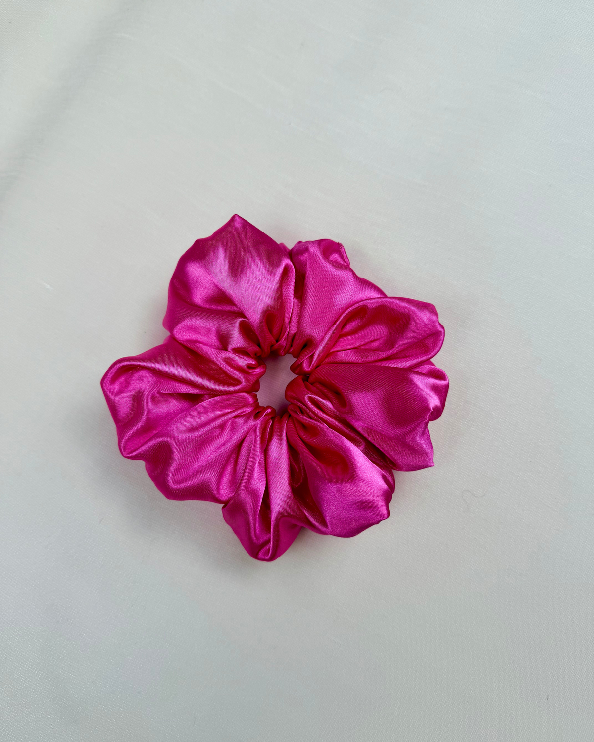 Fuchsia Muse Scrunchie