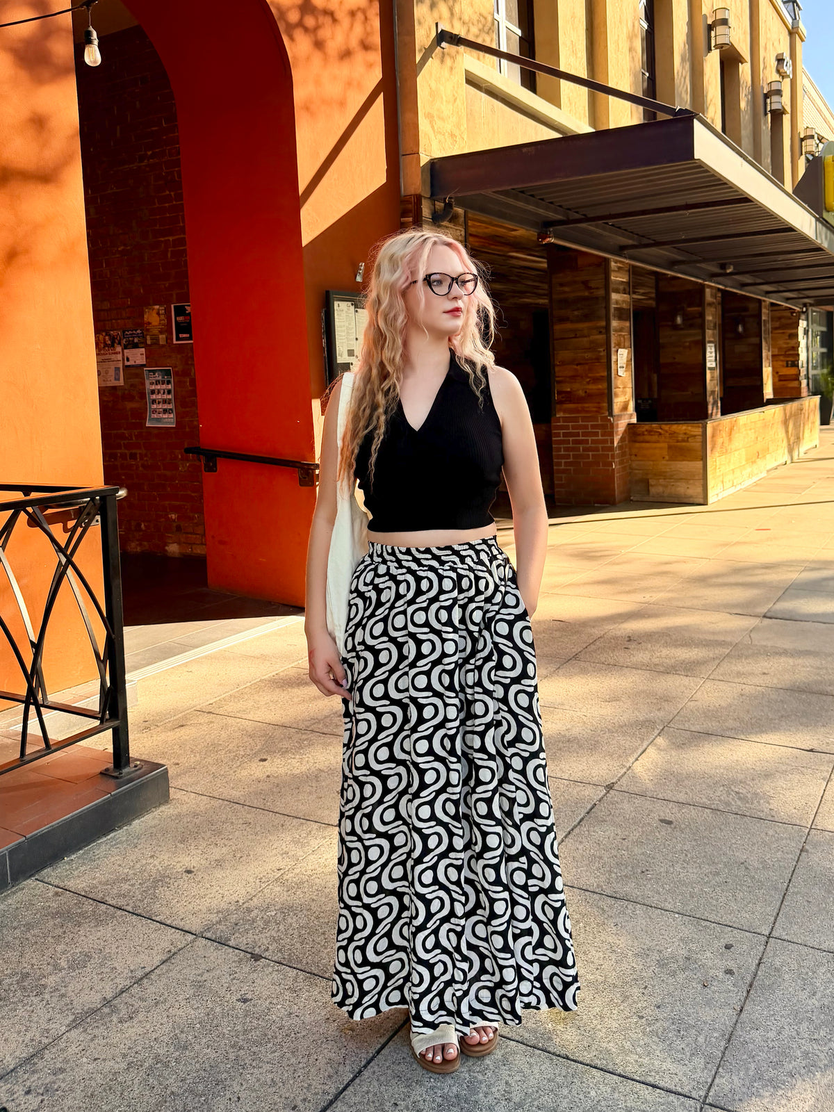Ella Ribbed Crop Top Black